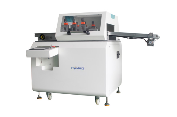 LED燈具制造行業多組刀pcb分板機解決方案